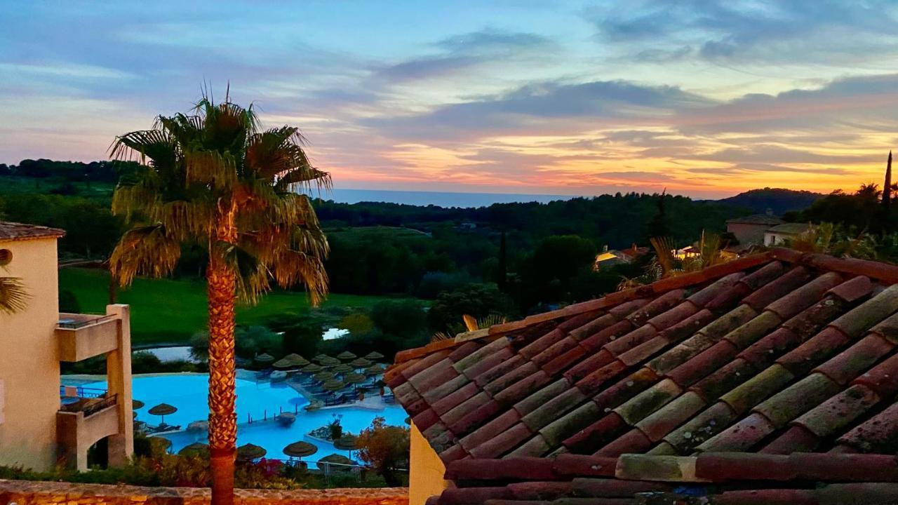 Hameau Des Amandiers-Vue Mer & Golf Saint-Cyr-sur-Mer Luaran gambar