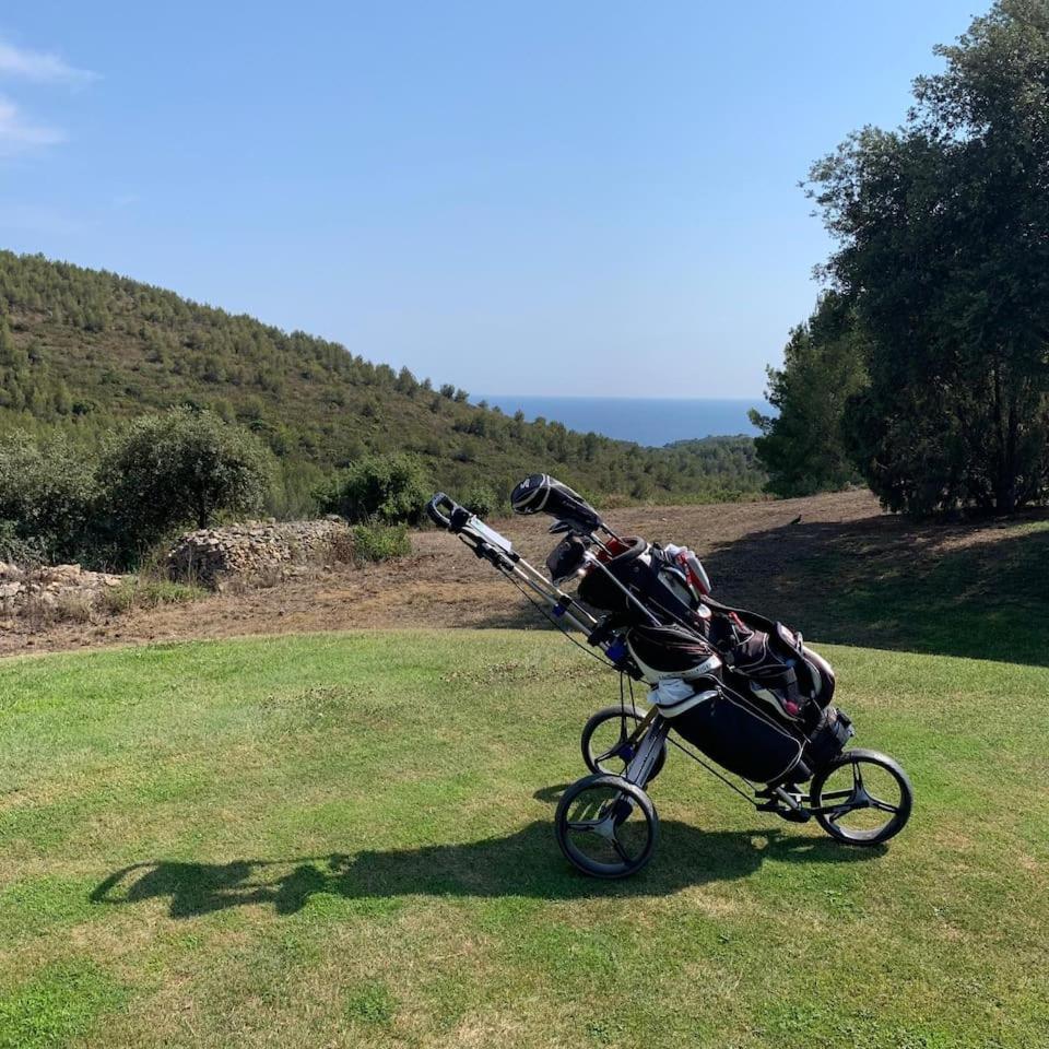 Hameau Des Amandiers-Vue Mer & Golf Saint-Cyr-sur-Mer Luaran gambar